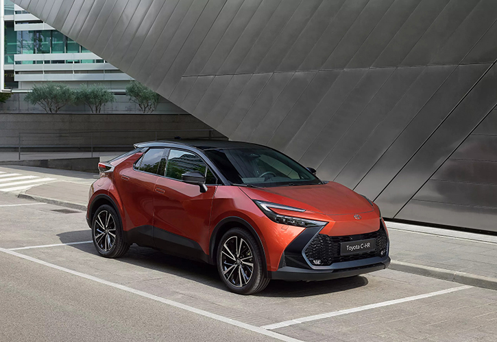 Toyota C-HR Hybrıd'le Cesur Başlangıçlara!